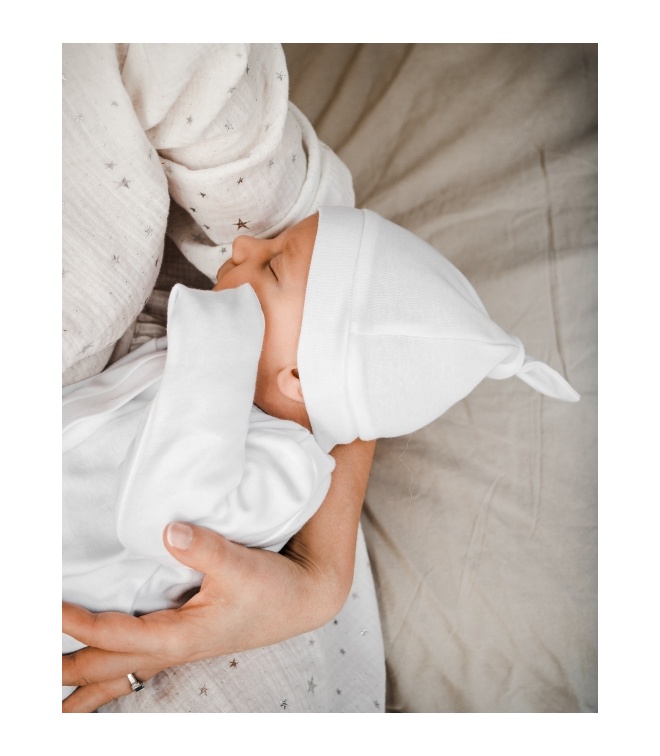 Komplet niemowlęcy śpiworek + czapka... Komplet niemowlęcy śpiworek + czapka...