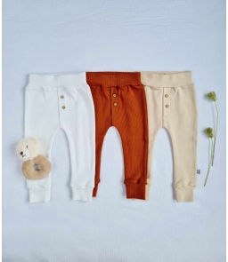Legginsy prążkowane z guzikami