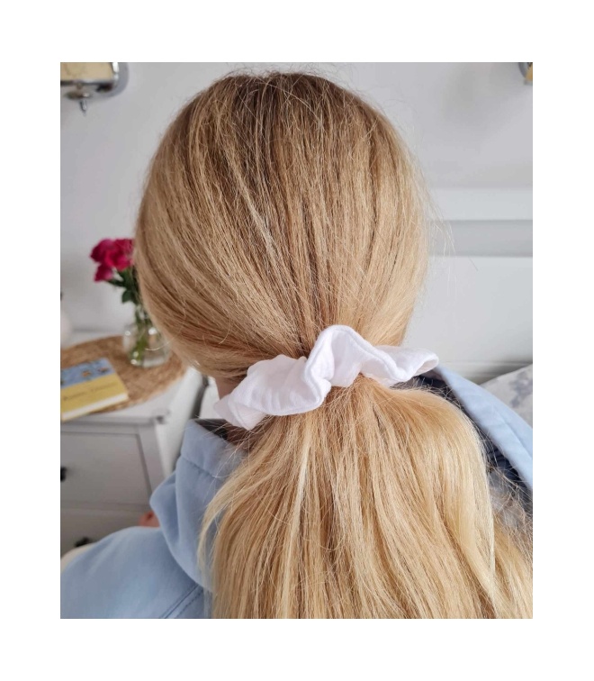 Gumka do włosów scrunchie muślin Gumka do włosów scrunchie muślin