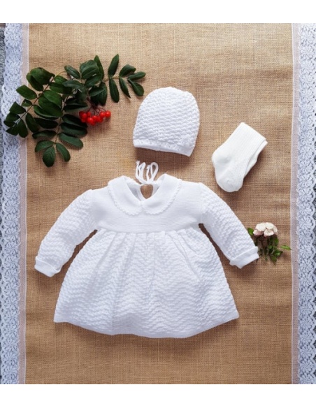 Ażurowa biała sukienka r. 86